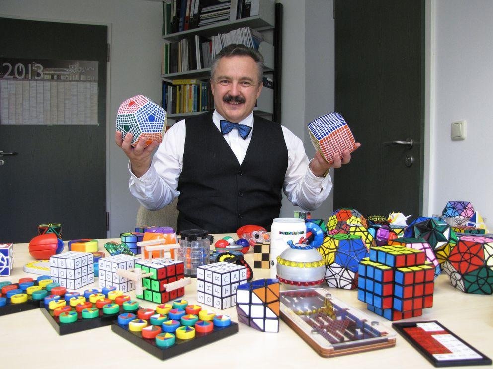 Prof. Dr. Martin Kreuzer Prof. Dr. Martin Kreuzer
